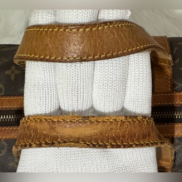 Authentic Louis Vuitton Vintage Monogram Sac Souple 35 Boston Satchel Bag - Picture 13 of 16